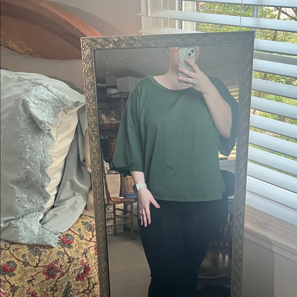 Classic Relaxed Short-Sleeve Top in Forest Green - Women